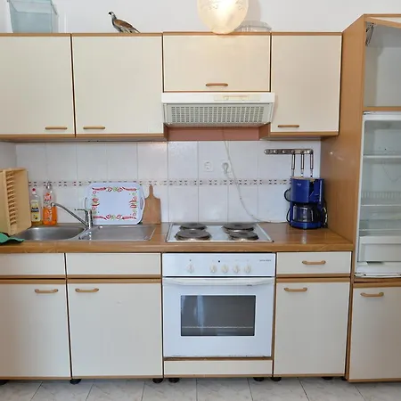 Eleonora 380 Guest house 3*